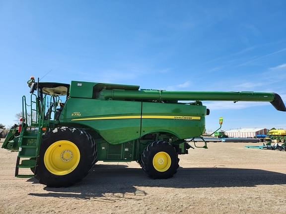 Image of John Deere S770 Primary image