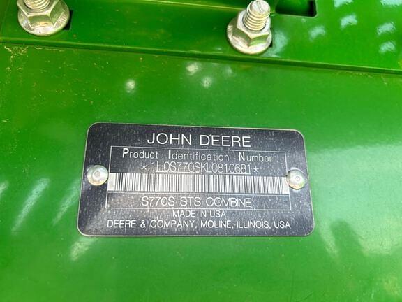 Image of John Deere S770 equipment image 4