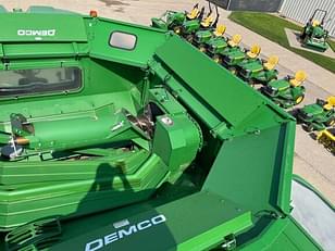 Main image John Deere S770 23