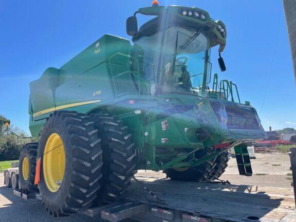 Image of John Deere S770 Image 0