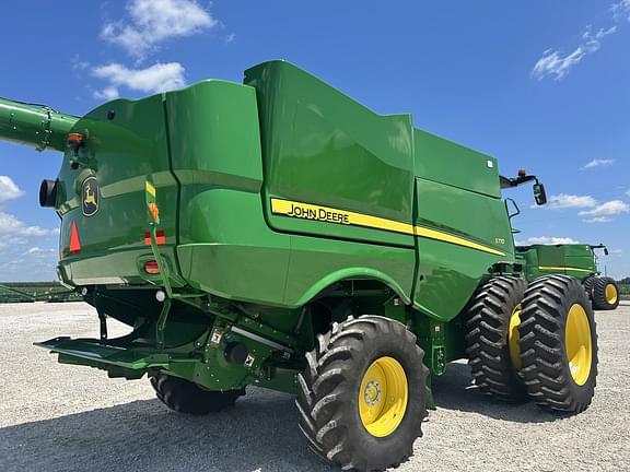 Image of John Deere S770 equipment image 3