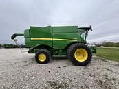 Thumbnail image John Deere S770 3