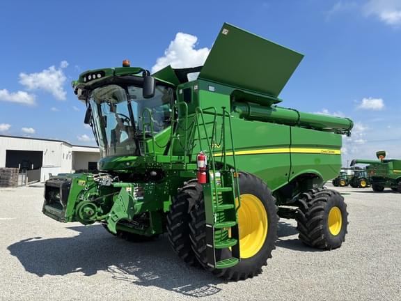 Image of John Deere S770 Primary image