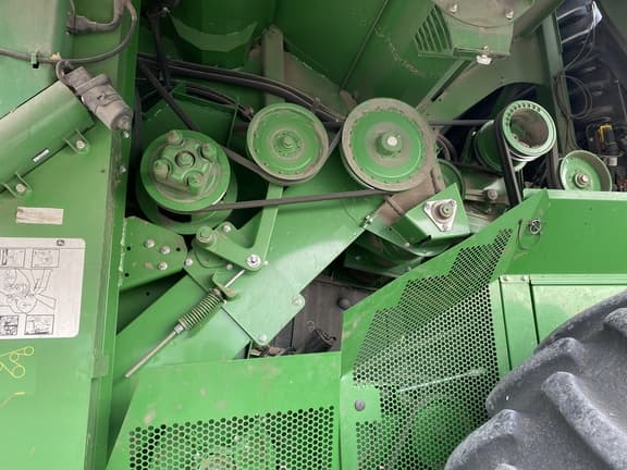 Image of John Deere S770 equipment image 3