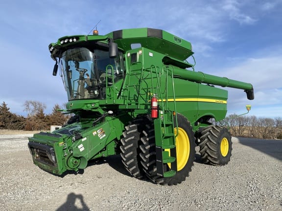 2020 John Deere S770 Equipment Image0