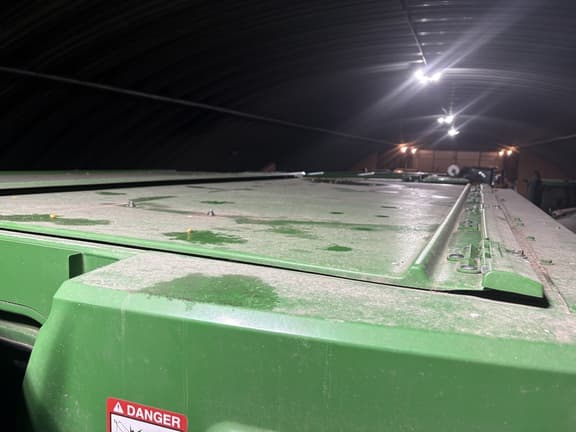 Image of John Deere S770 equipment image 4