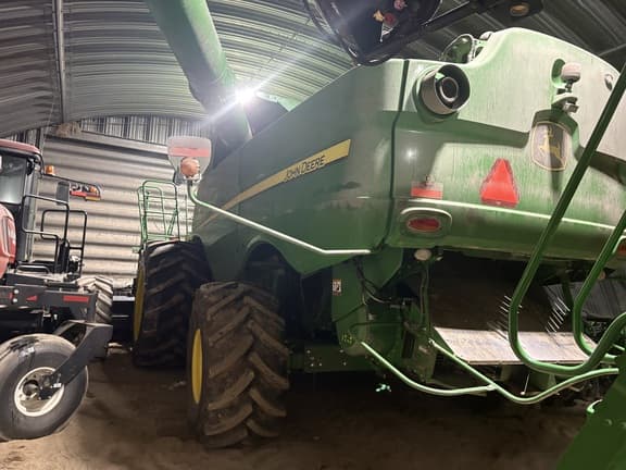 Image of John Deere S770 equipment image 2