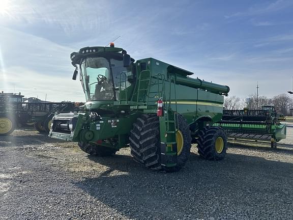 Image of John Deere S770 Primary image