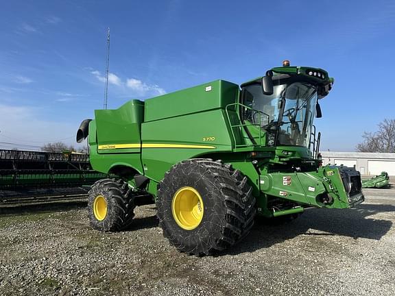 Image of John Deere S770 equipment image 4
