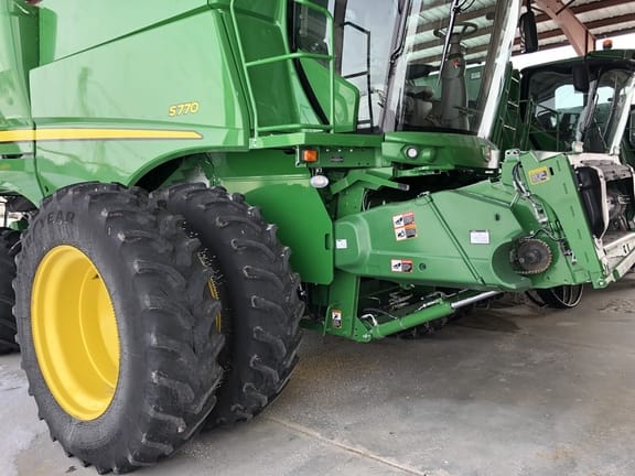 Main image John Deere S770