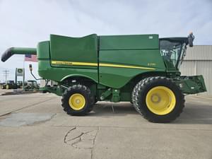 2020 John Deere S770 Image