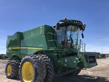 Main image John Deere S770