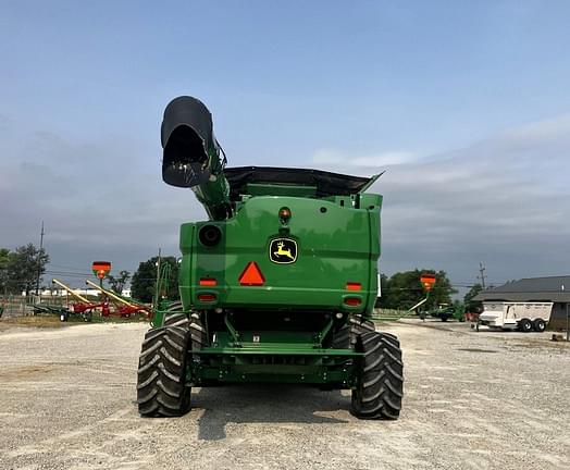 Image of John Deere S770 equipment image 3