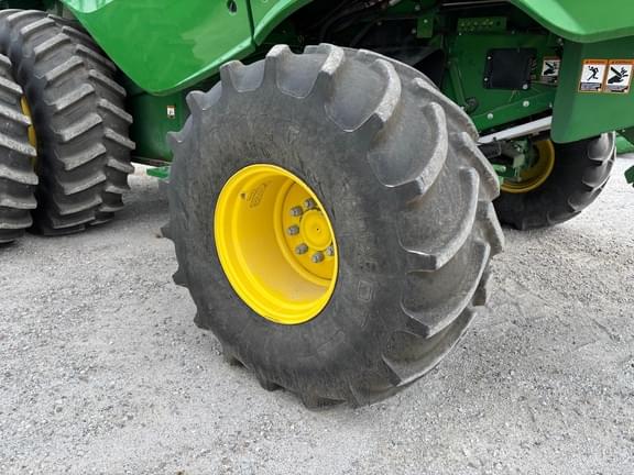 Image of John Deere S770 equipment image 4