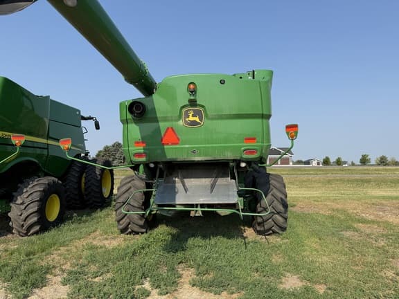 Image of John Deere S770 equipment image 3
