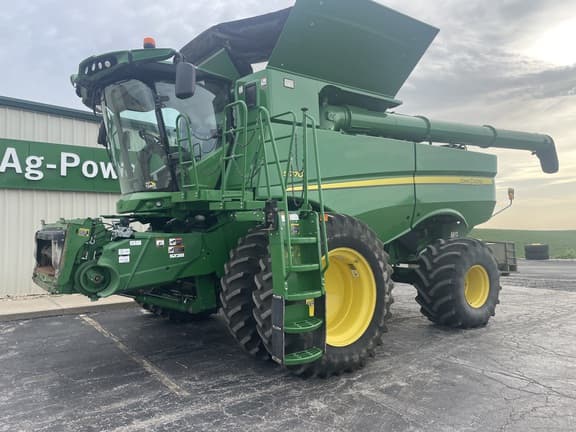 Image of John Deere S770 equipment image 1