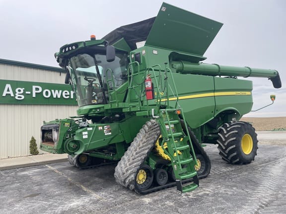 2020 John Deere S770 Equipment Image0