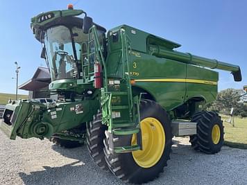 Main image John Deere S770