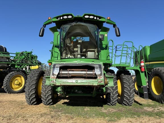 Image of John Deere S770 equipment image 1