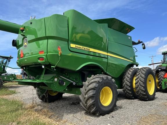 Image of John Deere S770 equipment image 3