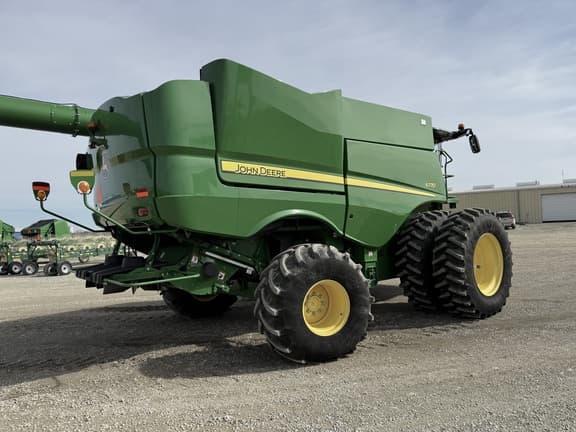 Image of John Deere S770 equipment image 4