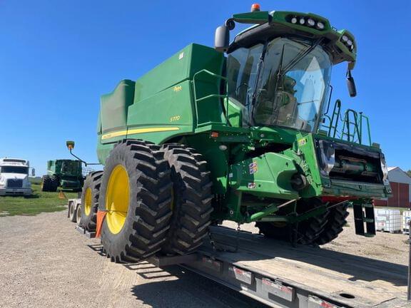Image of John Deere S770 equipment image 4