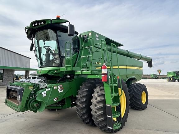 Image of John Deere S770 equipment image 3