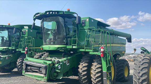 Image of John Deere S770 Primary image