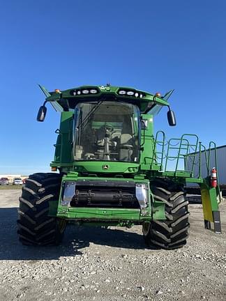 Image of John Deere S770 equipment image 1