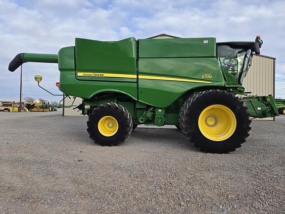 Image of John Deere S770 Primary image