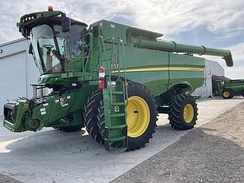 Main image John Deere S770