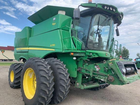 Image of John Deere S770 Image 1