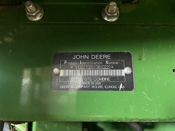 Image of John Deere S770 equipment image 1