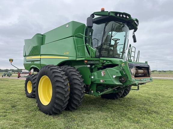 Image of John Deere S770 Primary image