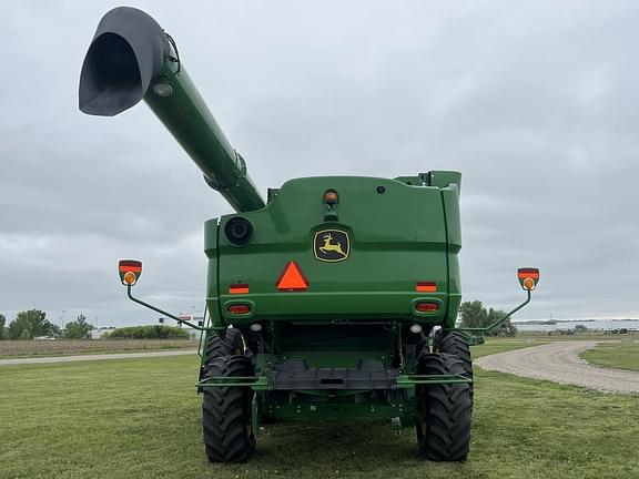 Image of John Deere S770 equipment image 4