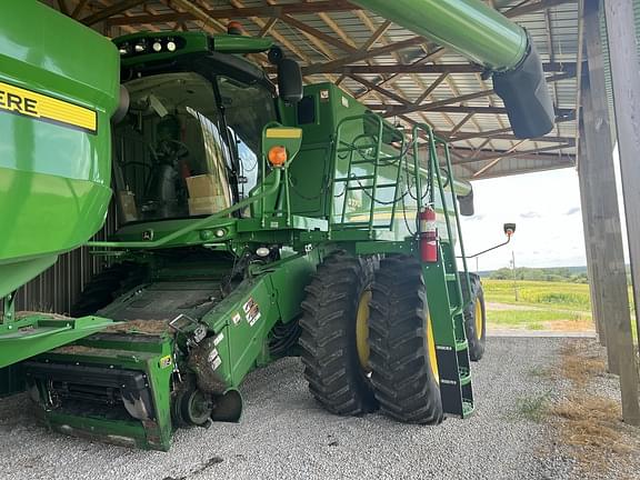 Image of John Deere S770 equipment image 1