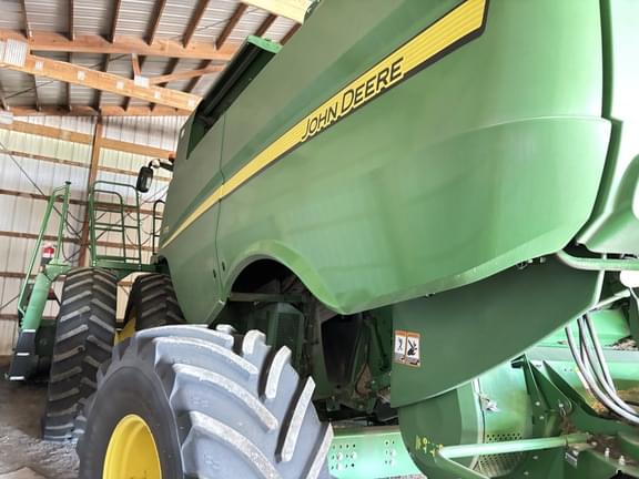 Image of John Deere S770 equipment image 3