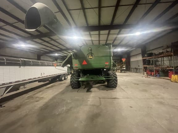 Image of John Deere S770 equipment image 4