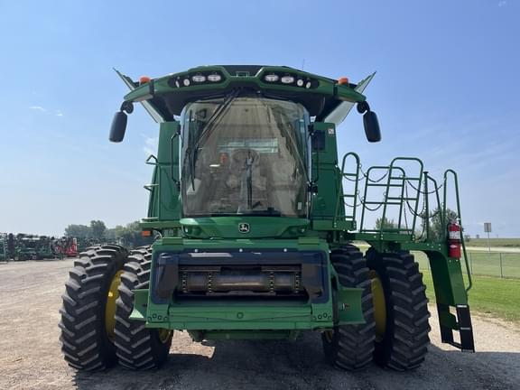 Image of John Deere S770 equipment image 4