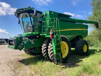 Main image John Deere S770