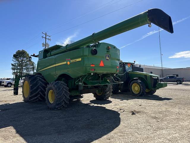 Image of John Deere S770 equipment image 3