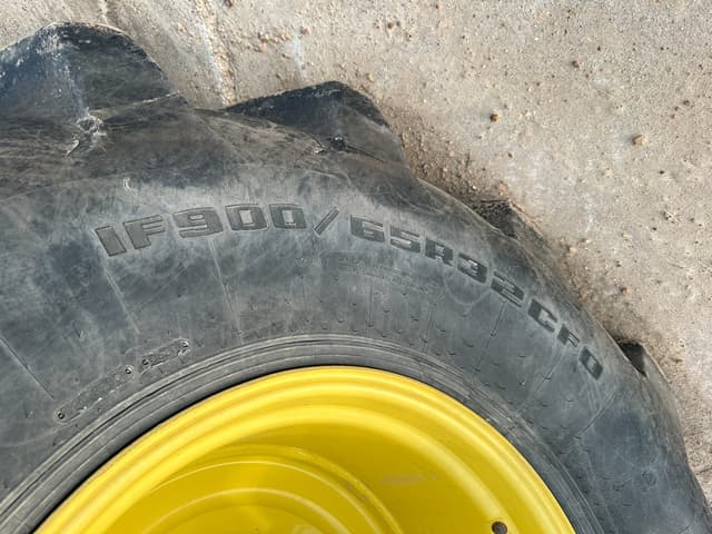 Image of John Deere S770 equipment image 2