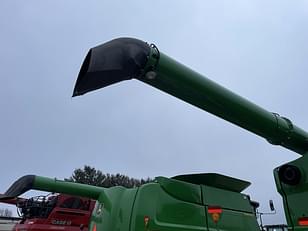 Main image John Deere S780 10