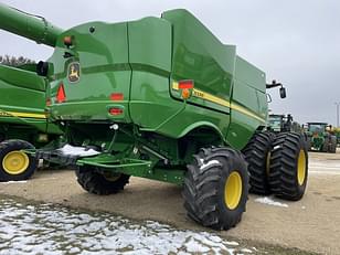 Main image John Deere S780 13