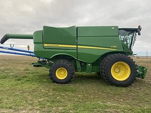 Main image John Deere S780 3