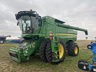 Main image John Deere S780 6