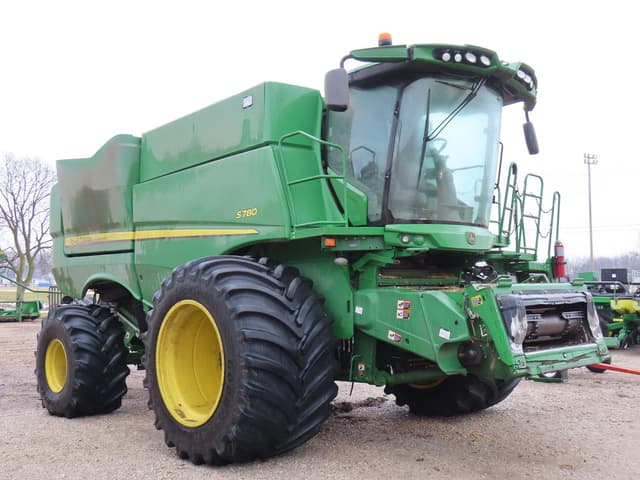 Image of John Deere S780 equipment image 1
