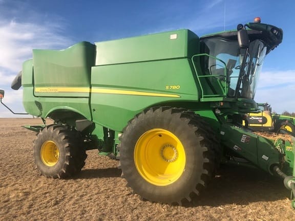 Main image John Deere S780