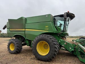 2020 John Deere S780 Image