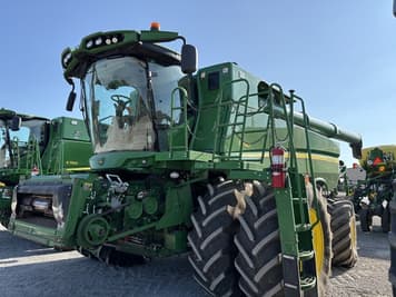 Main image John Deere S780